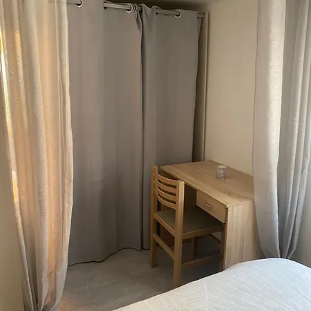 مكان تخييم Oasis De Detente Fréjus