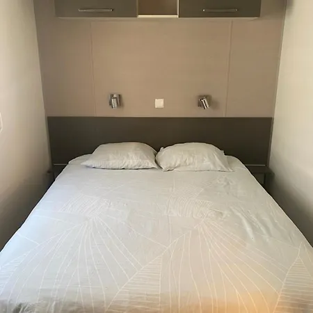 مكان تخييم Oasis De Detente Fréjus