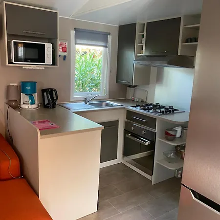 مكان تخييم Oasis De Detente