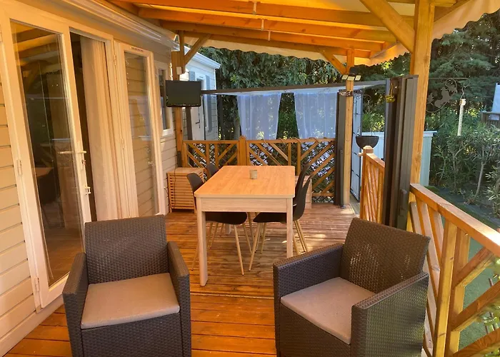 Oasis De Detente * Fréjus